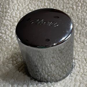 Pacer Wheels Chrome Rim Center Cap 101HM 
3.28” Diameter Bore 
3.25” H
1…